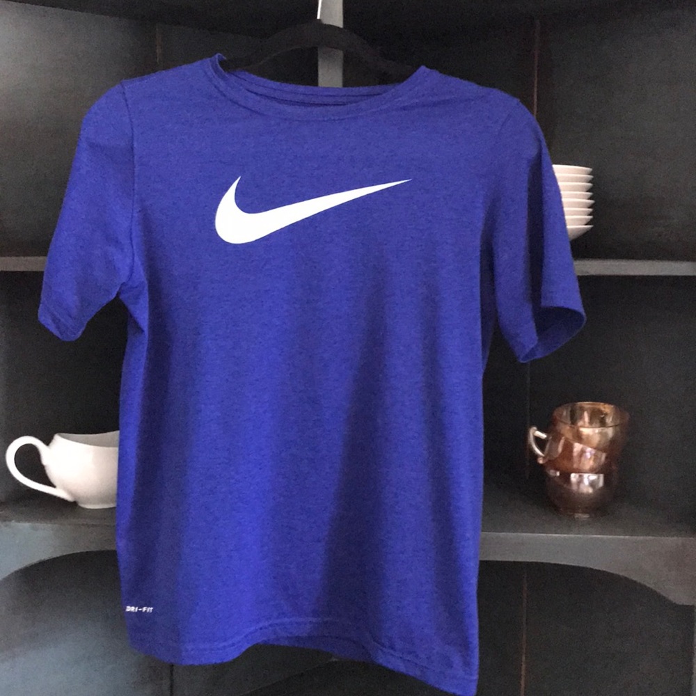Boys Nike Dri fit Athletic shirt